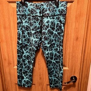 CVG Serenity capris